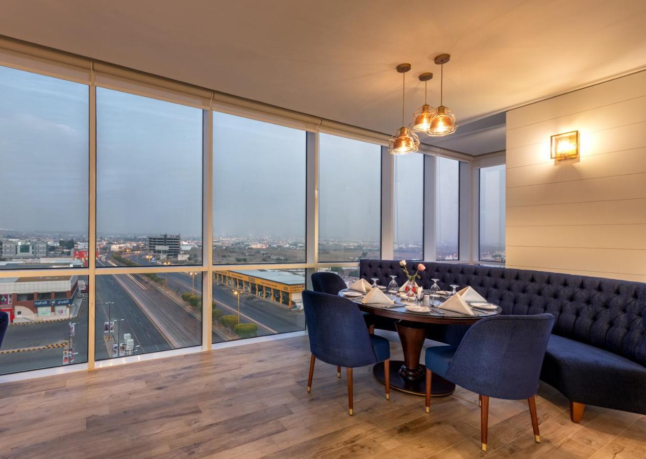Nivel Hotel Abha Khamis Mushait Exterior foto The restaurant